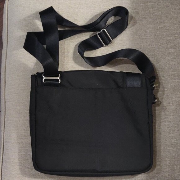 Tumi Alpha Bravo Beale Mini Messenger Bag Black Canvas - Picture 8 of 10